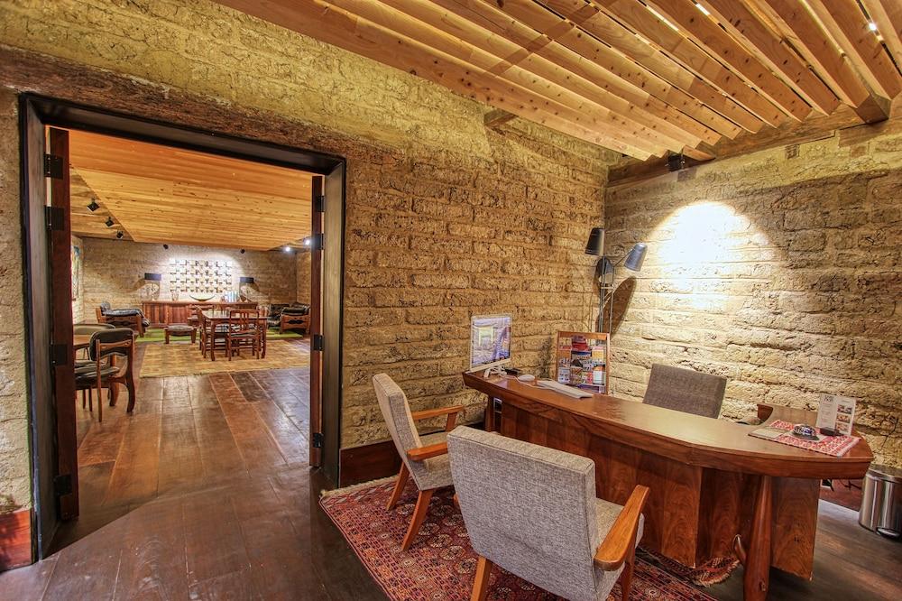 Uvence Arte + Hotel Сан-Кристобаль-де-Ла-Касас Экстерьер фото