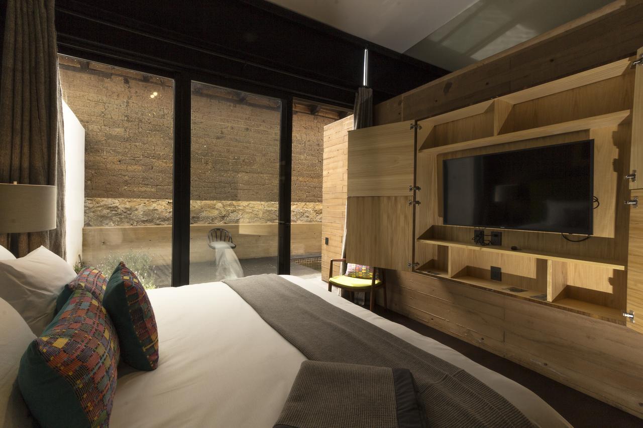 Uvence Arte + Hotel Сан-Кристобаль-де-Ла-Касас Экстерьер фото