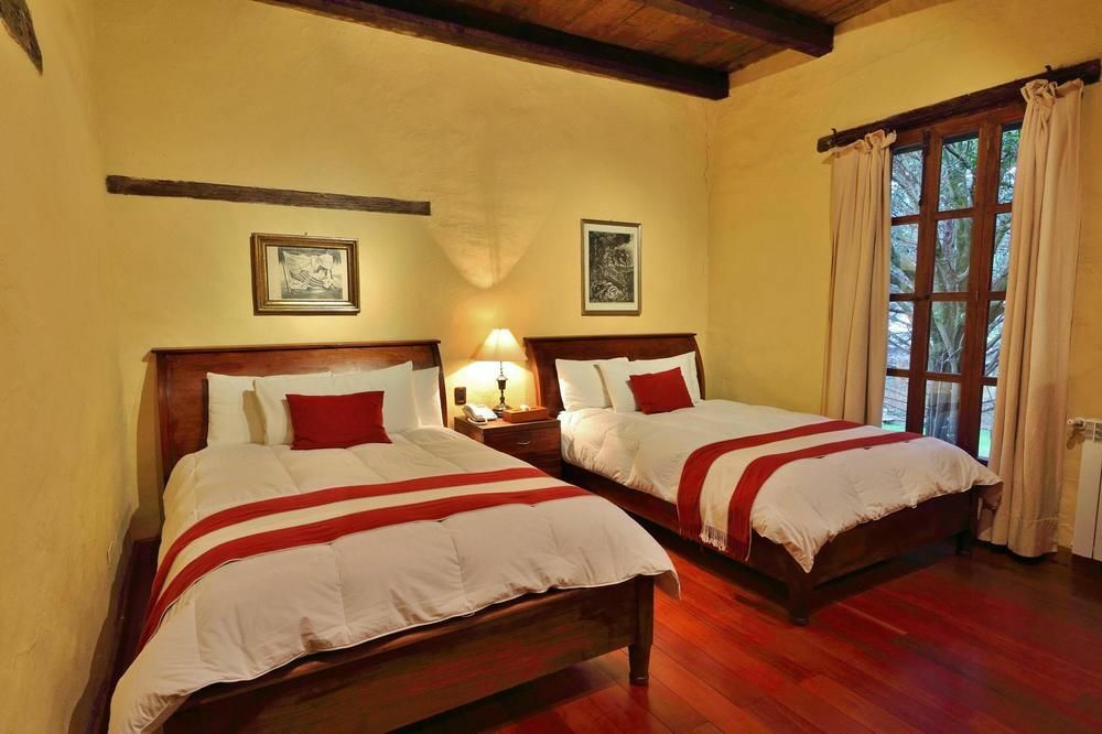 Uvence Arte + Hotel Сан-Кристобаль-де-Ла-Касас Экстерьер фото