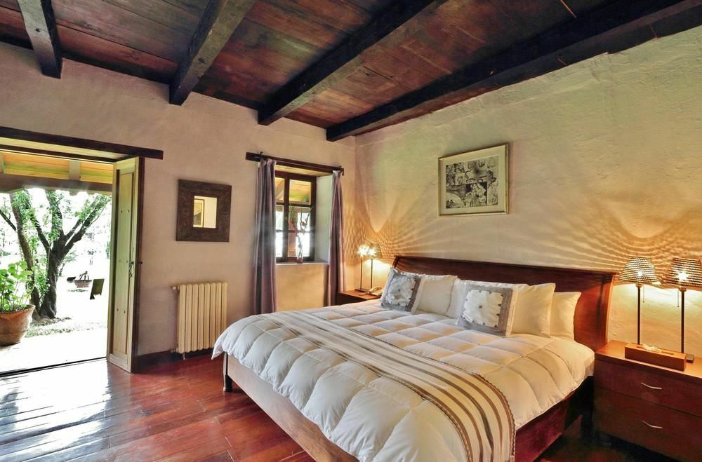 Uvence Arte + Hotel Сан-Кристобаль-де-Ла-Касас Экстерьер фото