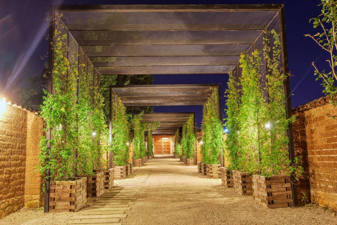 Uvence Arte + Hotel Сан-Кристобаль-де-Ла-Касас Экстерьер фото
